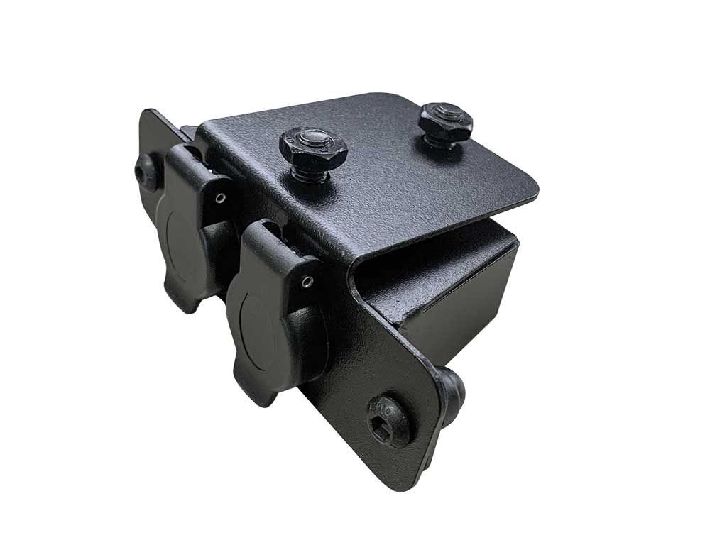 Front Runner Dachträger Stromanschluss und Steckdose