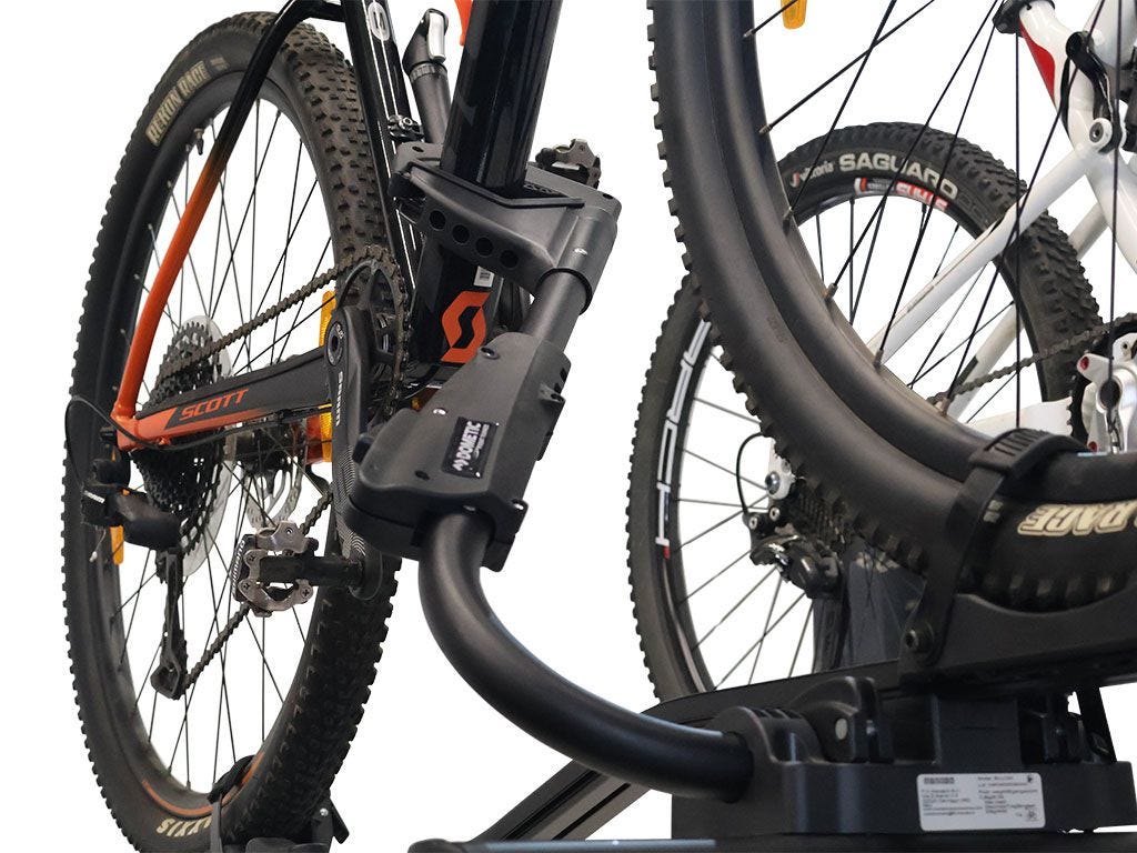 Front Runner Bike Mount / Motus Black