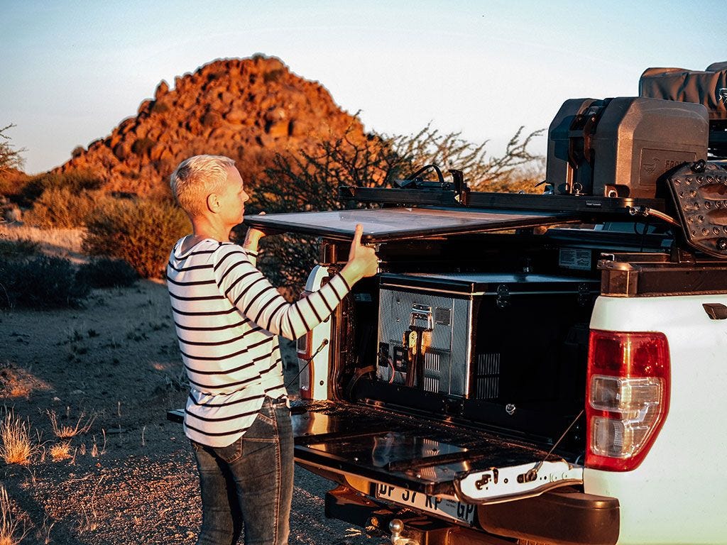 Support de rangement sous galerie pour table de camping Pro en acier inoxydable – de Front Runner