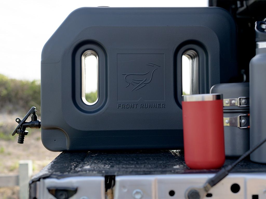 Front Runner Réservoir d'eau Pro avec système de montage / 20L