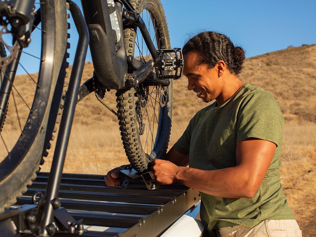 Toyota 4Runner 5th Gen (2010-2024) Slimsport Roof Rack Kit / Light Bar Ready