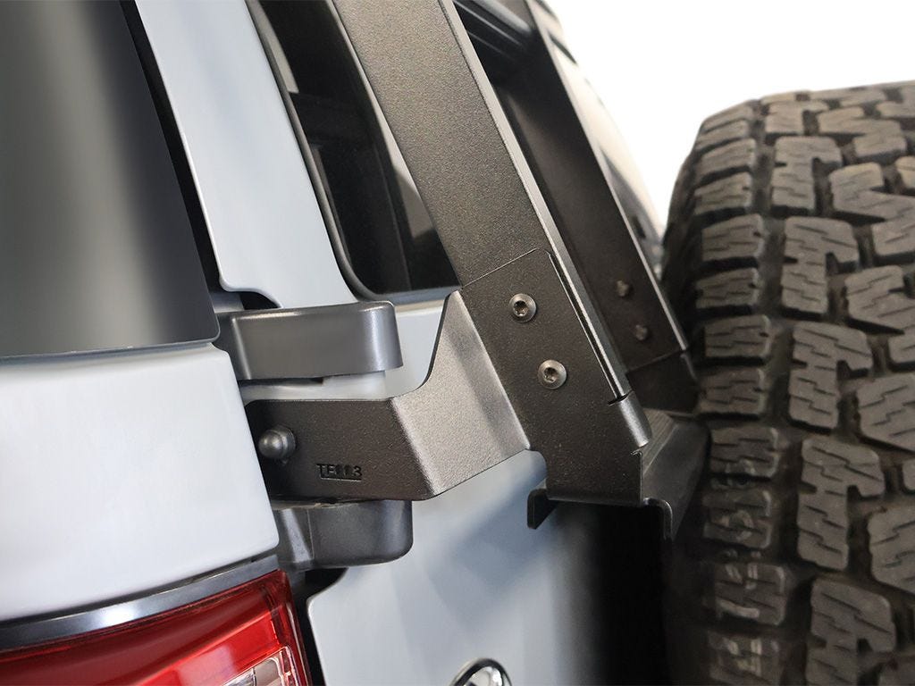 Toyota FJ Cruiser Ladder