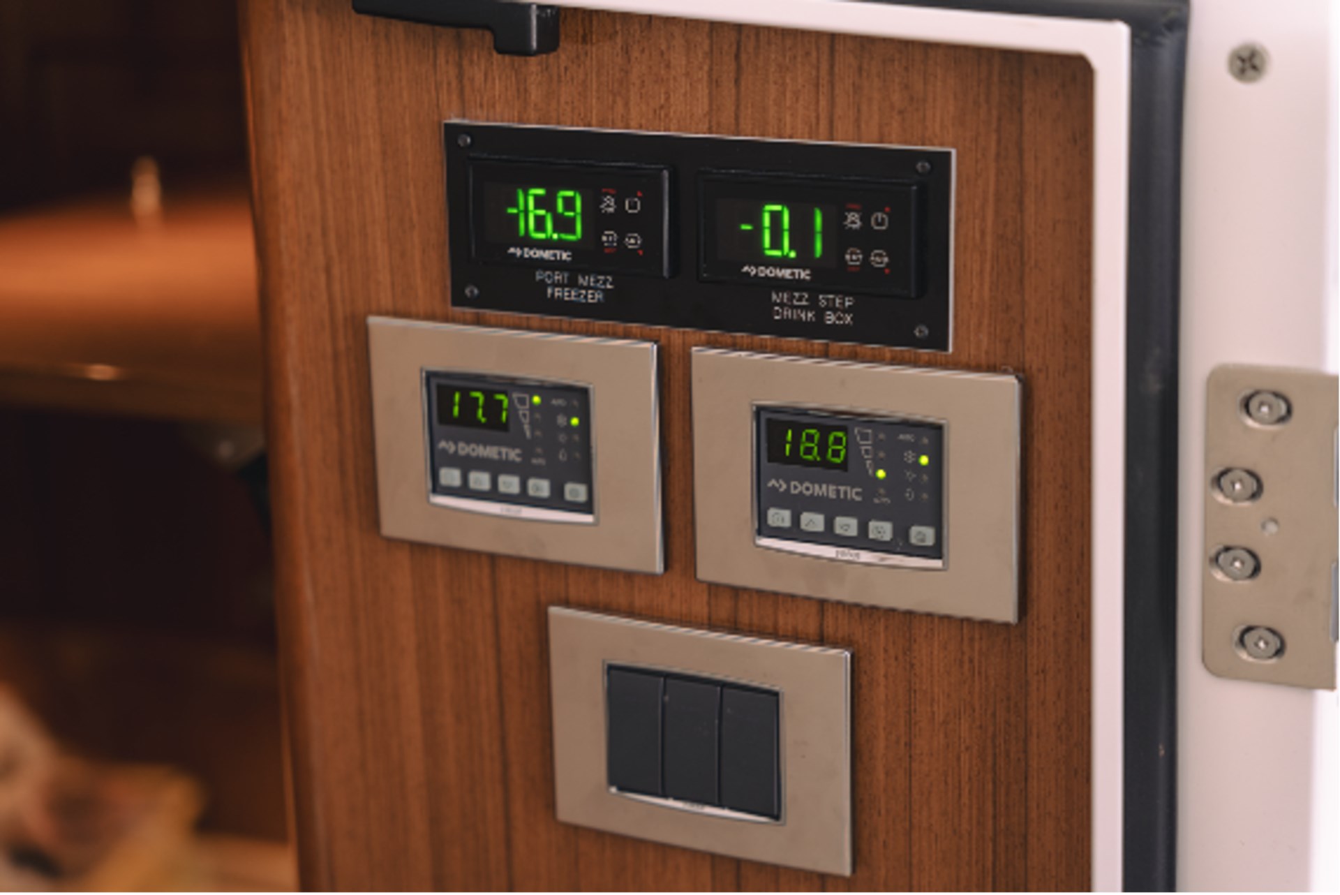 dometic-marine-refrigerants-2.png