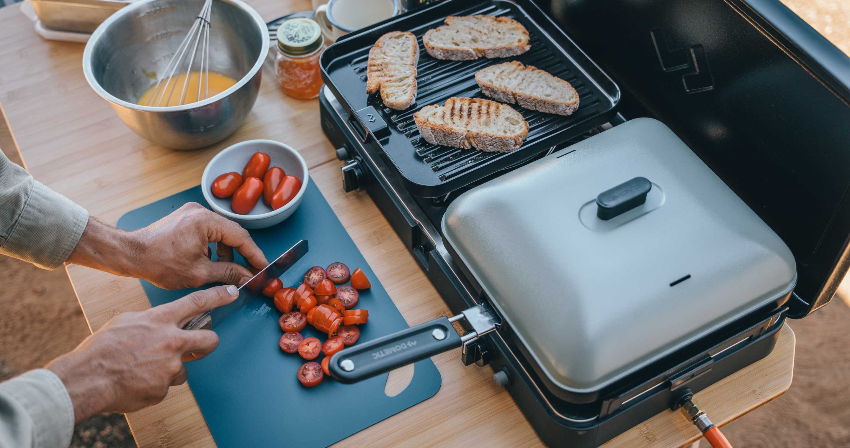 Migrated from Optimizely: 2Cook3Turbo-2880x1520px.jpg | Source: https://epi.dometic.com/globalassets/4-dometicgroup/press/caravan-salon-2024/2cook3turbo-2880x1520px.jpg?ref=6ABF5B225B