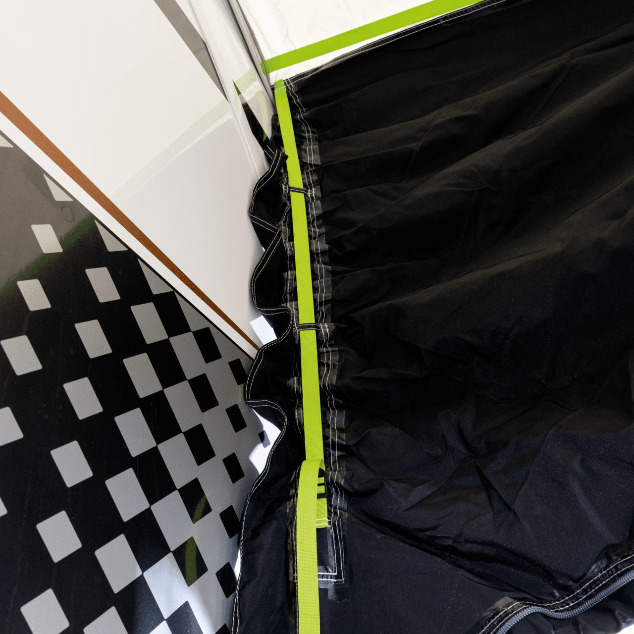 Adjustable Awning Tunnel