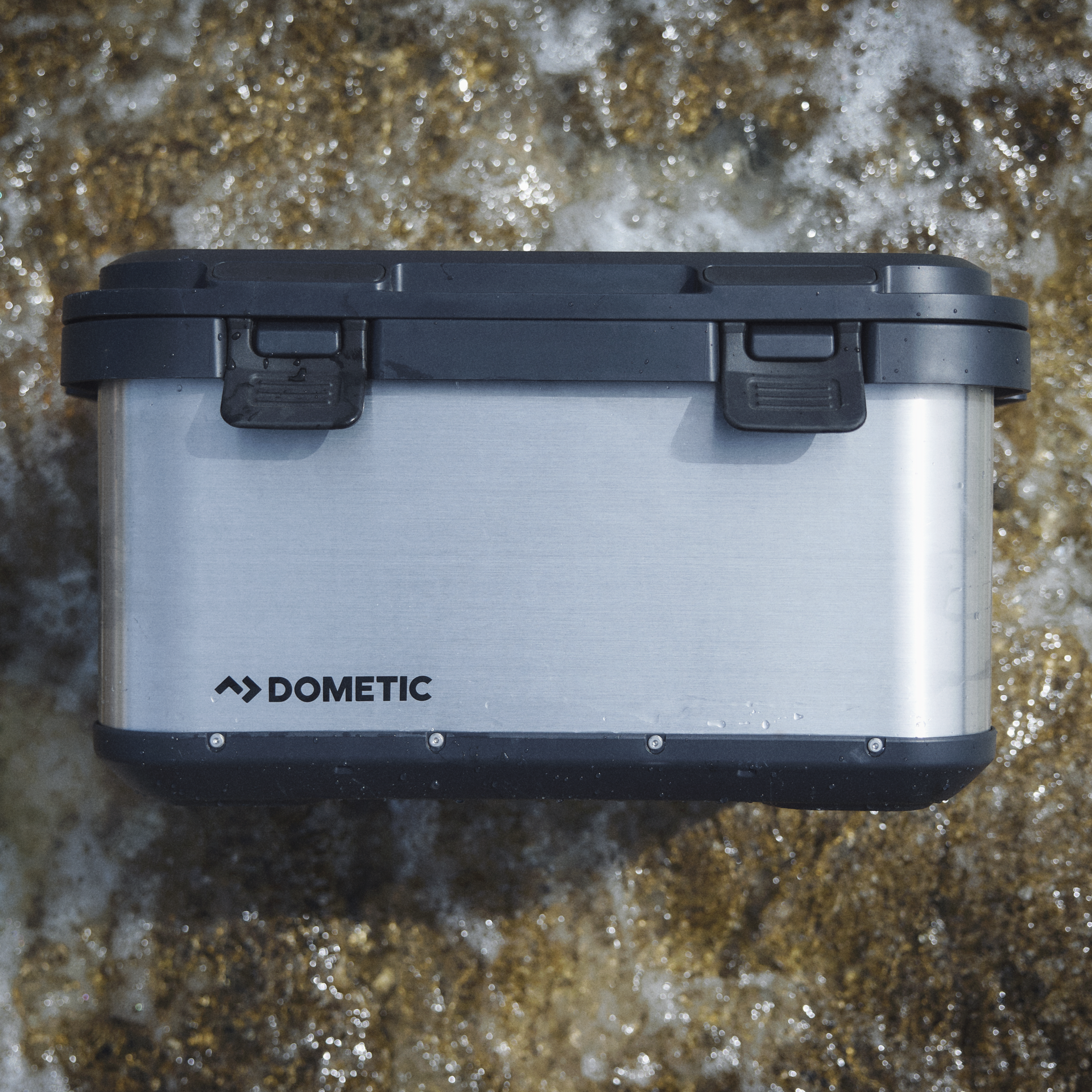 Amazon.com: Dometic GO PAC H50 Portable Waterproof Hard