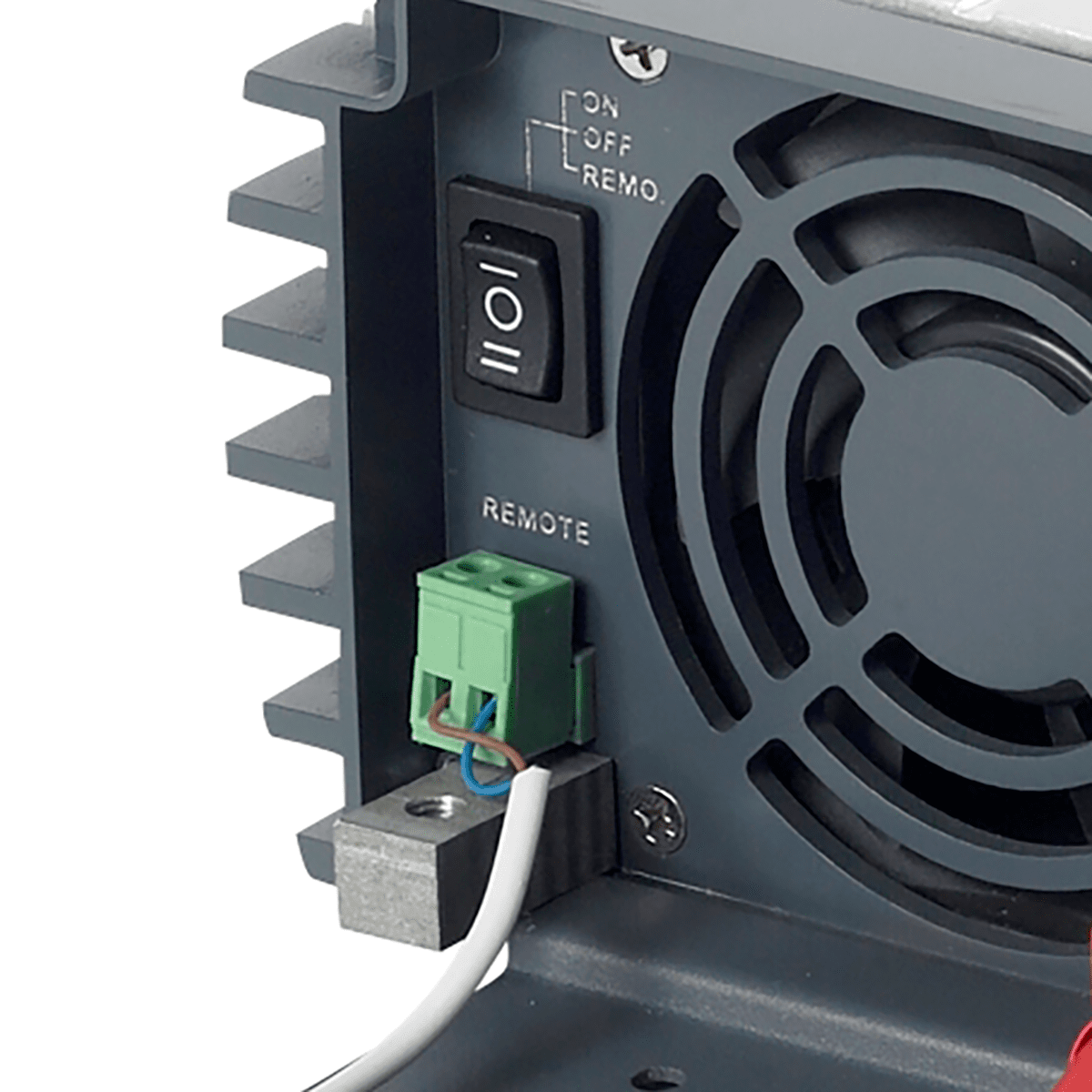mobile Steckdose Inverter DOMETIC PP 152 Sinus-Wechselrichter Auto Spannungswandler von 12 V auf 230 V 150 W Überspannungsschutz 