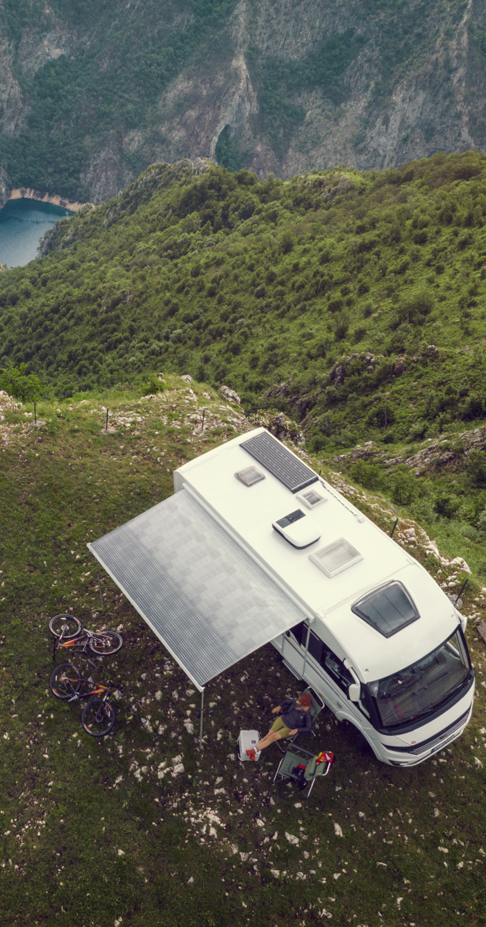 Dometic FreshJet 2200 Dachklimaanlage mit Luftverteilerbox und  Fernbedienung für Reisemobile bis 7 Meter jetzt bestellen!
