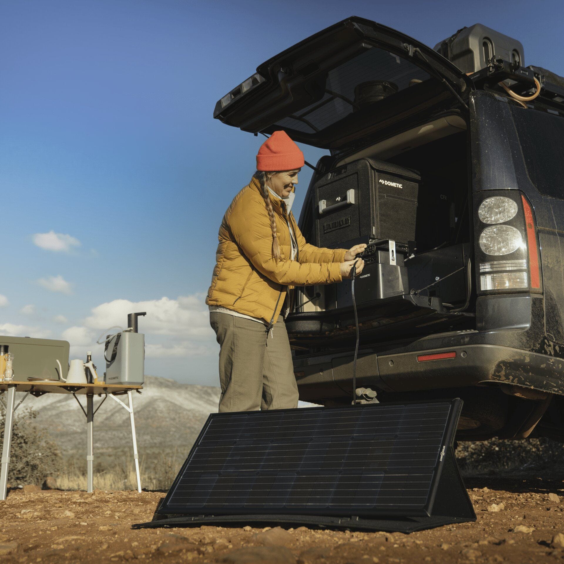 Zamp Solar OBSIDIAN® SERIES 45 Watt Portable Solar Charging Kit