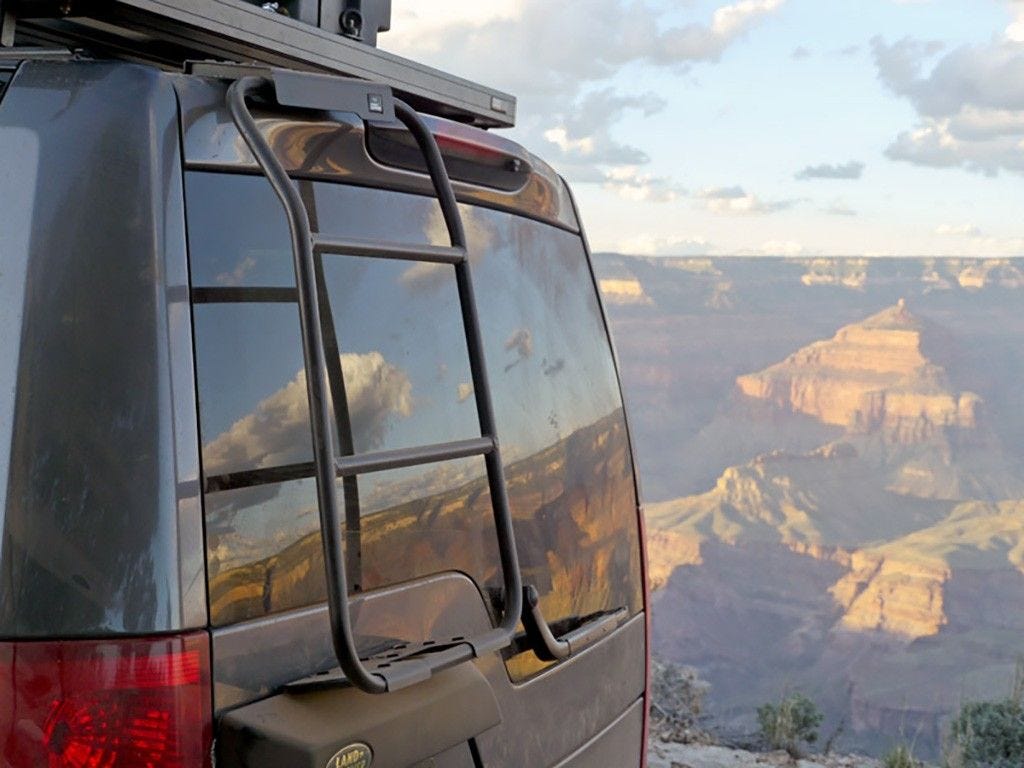 Land Rover Disco 3/4 & LR3/LR4 Ladder | Dometic